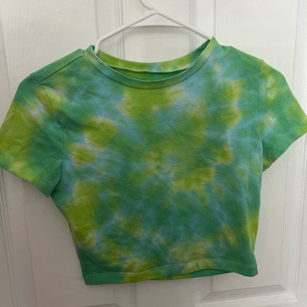 HANDMADE TYE DYE CROP TOP